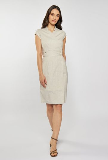 Elegancka sukienka w kratę