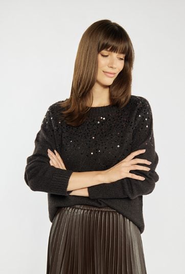 Sweter z cekinami
