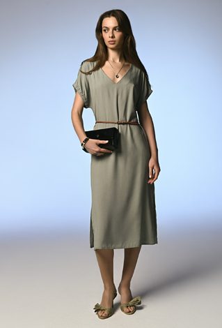 Zwiewna sukienka z wiskozy