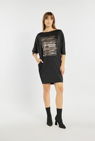 Sukienka z nadrukiem zwierzęcym