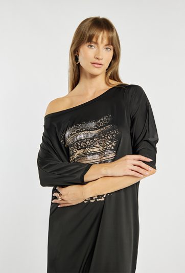 Sukienka z nadrukiem zwierzęcym