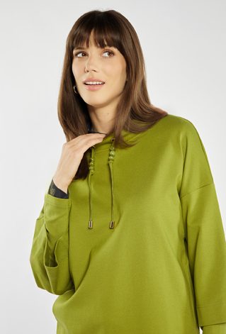 Bluza w oliwkowym kolorze