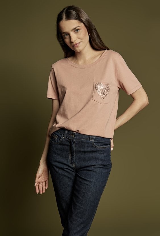 T-shirt damski z bawełną