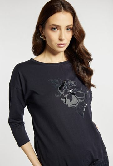 T-shirt z wiązaniem