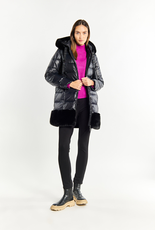 Pikowany płaszcz damski