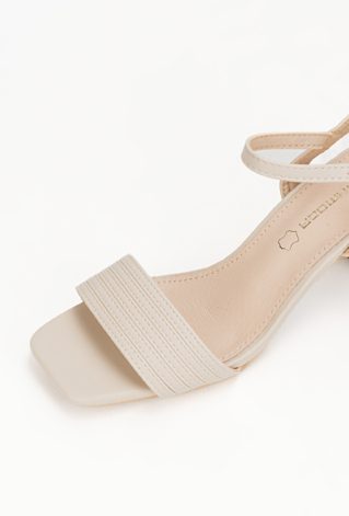 Sandały na stabilnym obcasie