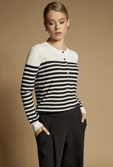 Sweter w paski z wiskozą