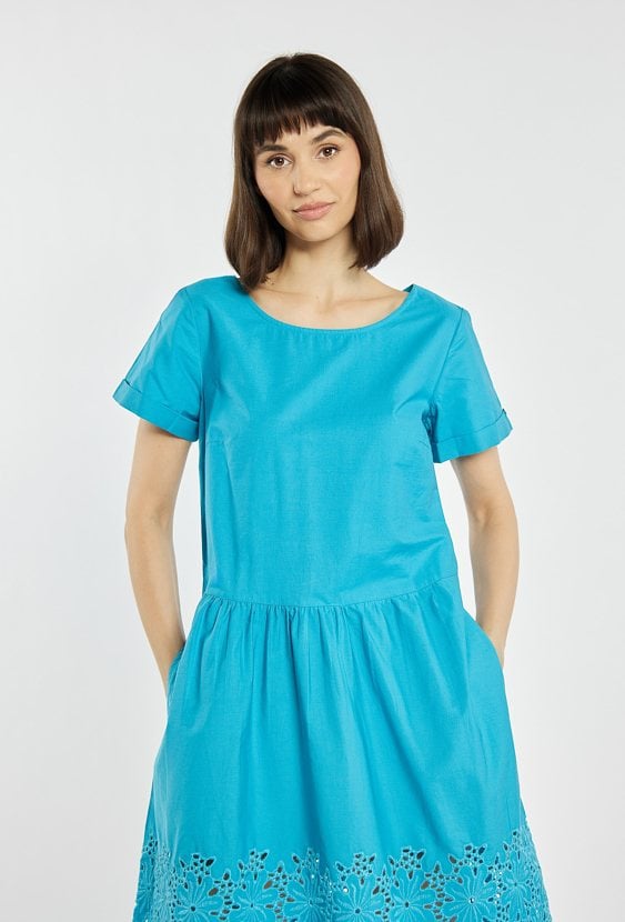 Sukienka w niebieskim kolorze