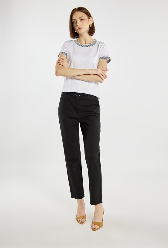 T-shirt damski z bawełną