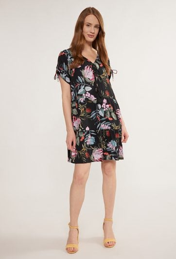 Wzorzysta sukienka mini