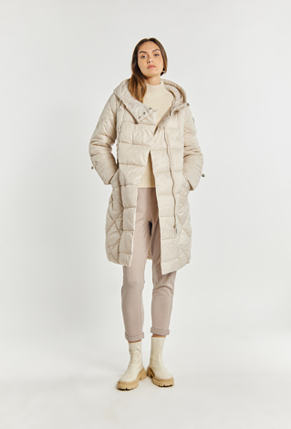 Pikowany płaszcz damski