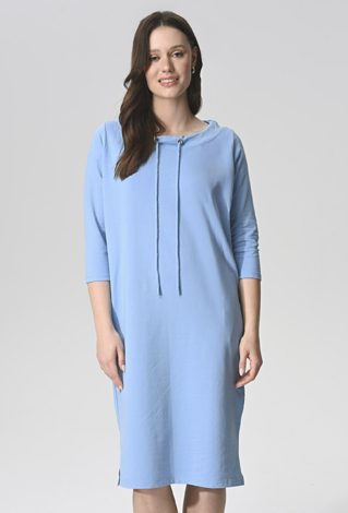 Bawełniana sukienka w błękitnym kolorze