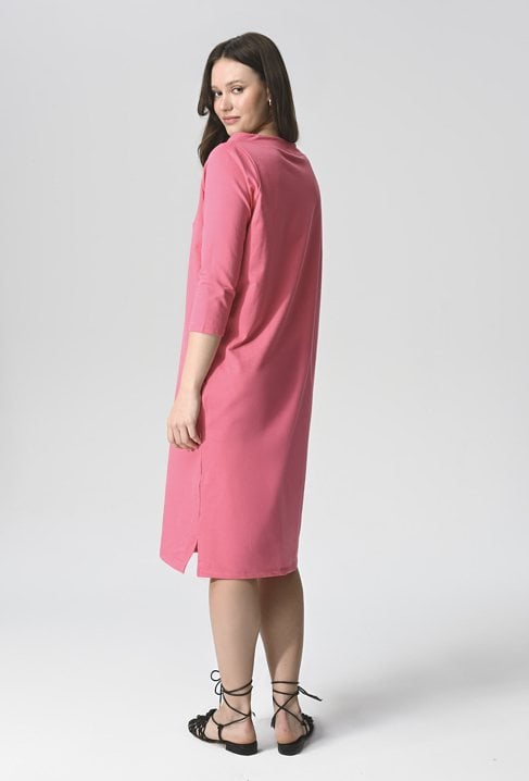 Bawełniana sukienka w różowym kolorze