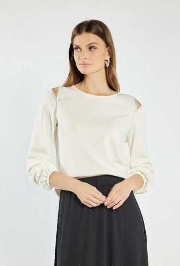 Bluza z delikatną błyszczącą lamówką