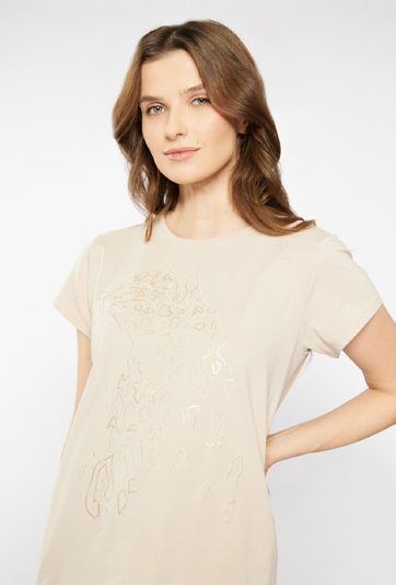 T-shirt damski z dłuższym tyłem