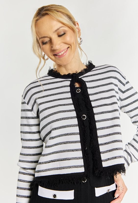 Krótki sweter w paski