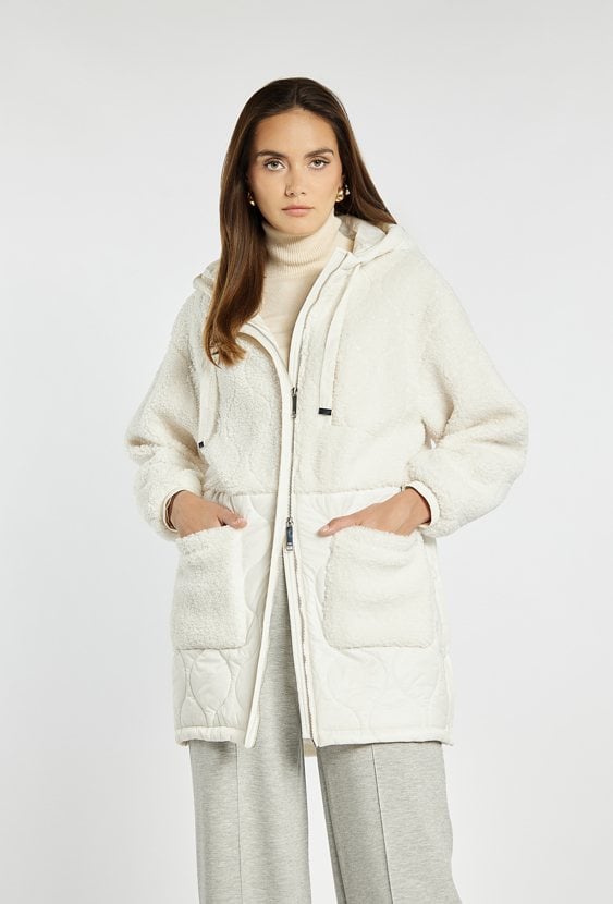 Płaszcz damski z łączonych materiałów