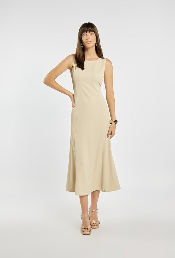 Elegancka sukienka z narzutką