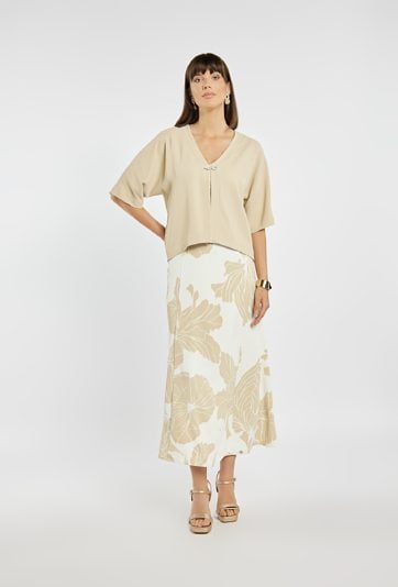 Elegancka sukienka z narzutką