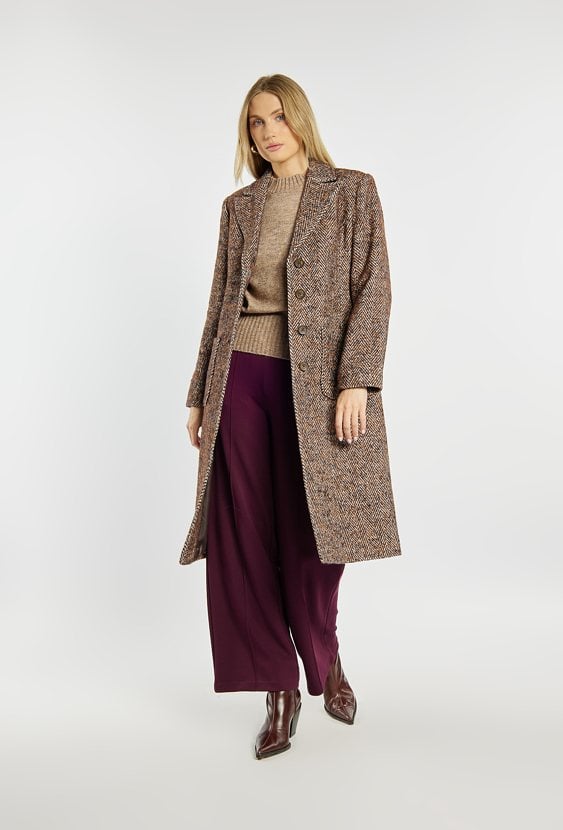 Stylowy płaszcz z wiązaniem