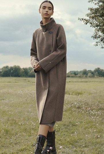 Elegancki płaszcz z wełną