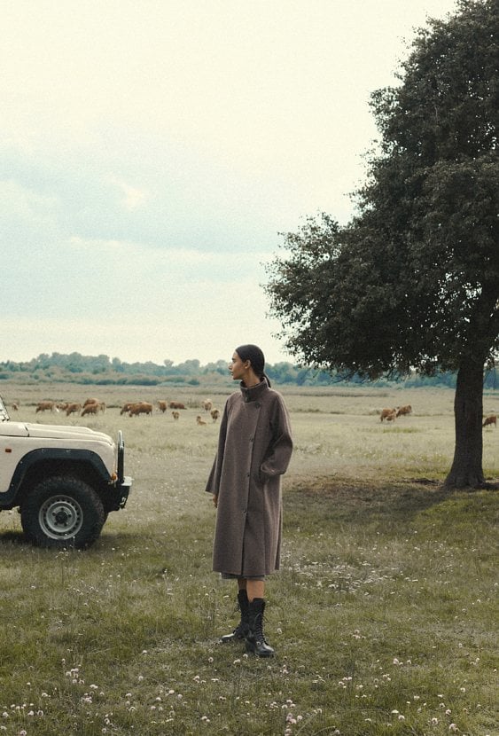 Elegancki płaszcz z wełną