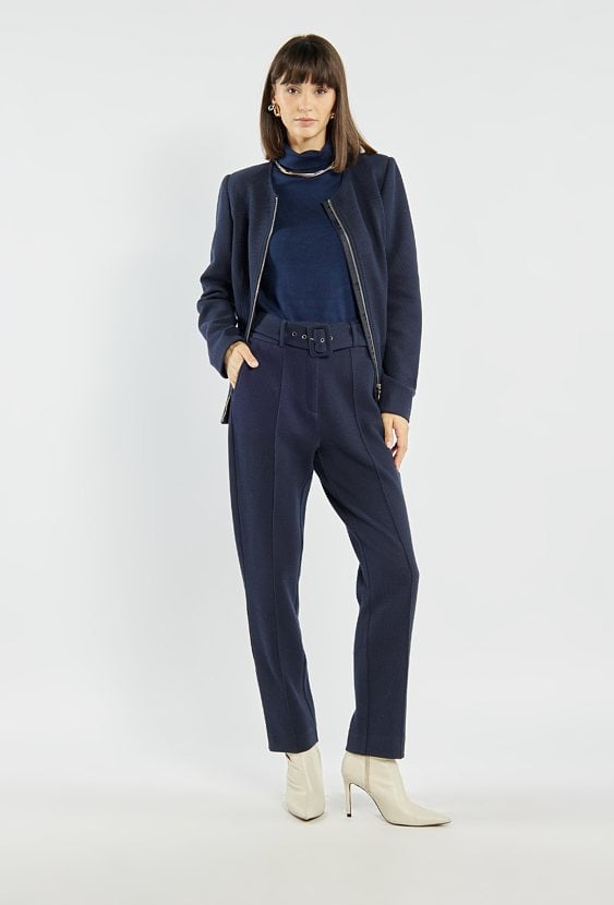 Eleganckie spodnie z paskiem