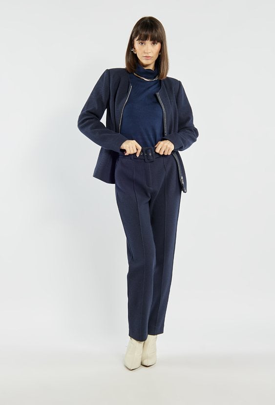 Eleganckie spodnie z paskiem