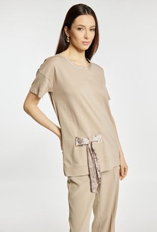 T-shirt z ozdobnym wiązaniem