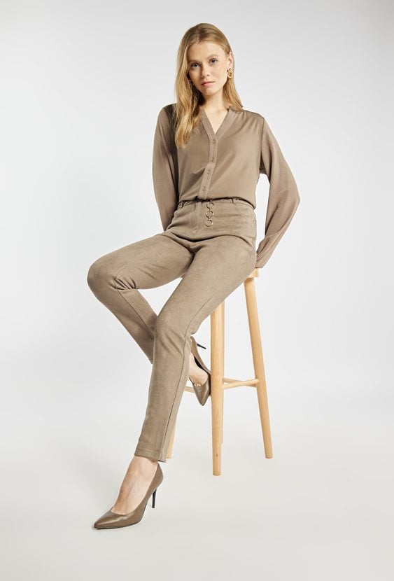 Dopasowane spodnie damskie