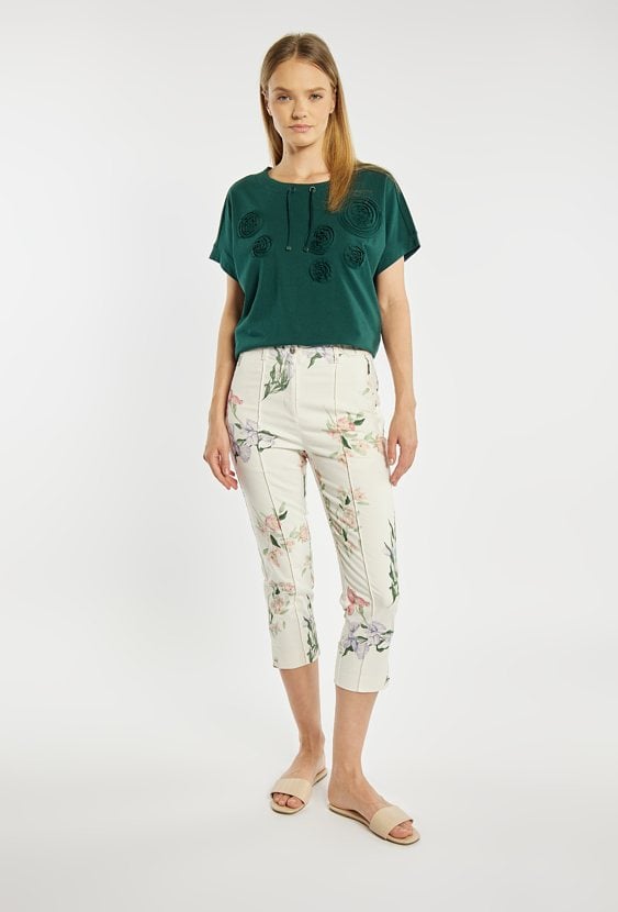 Spodnie capri w kwiaty