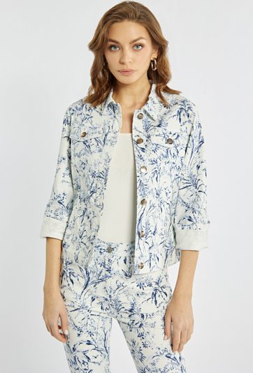 Jeansowa kurtka z kwiatowym wzorem