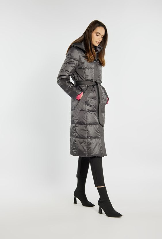 Puchowy płaszcz damski