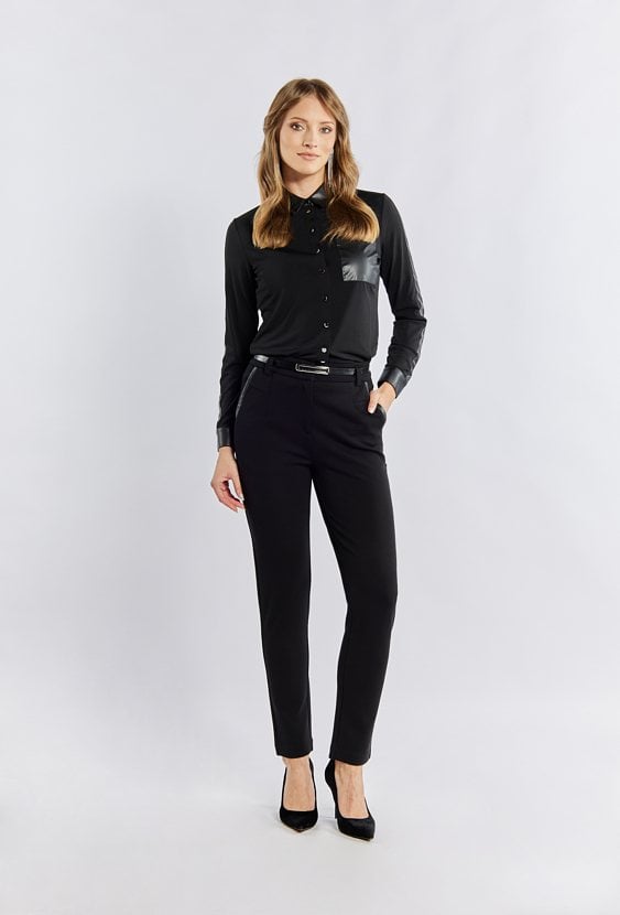 Klasyczne spodnie z paskiem