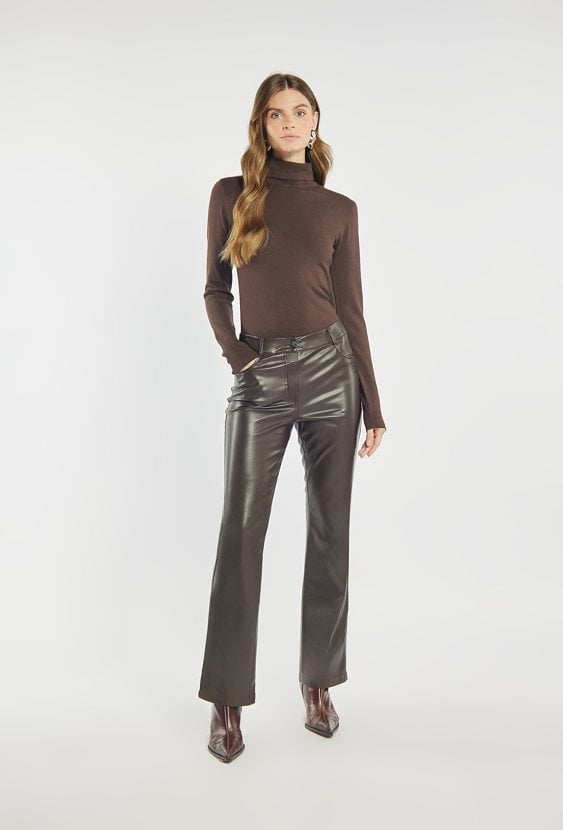 Spodnie damskie z imitacji skóry