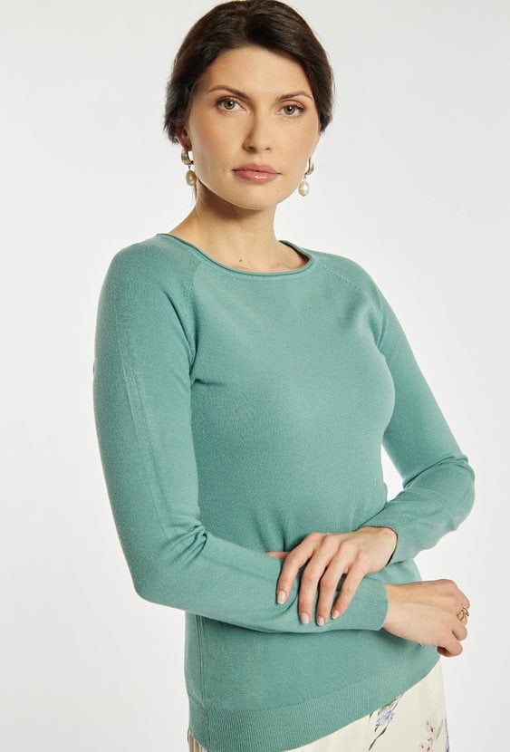 Klasyczny sweter damski