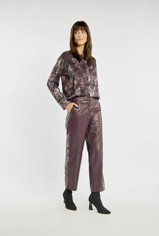 Spodnie z wysokim stanem