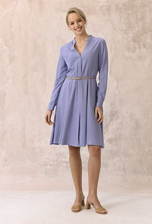 Niebieska koszulowa sukienka