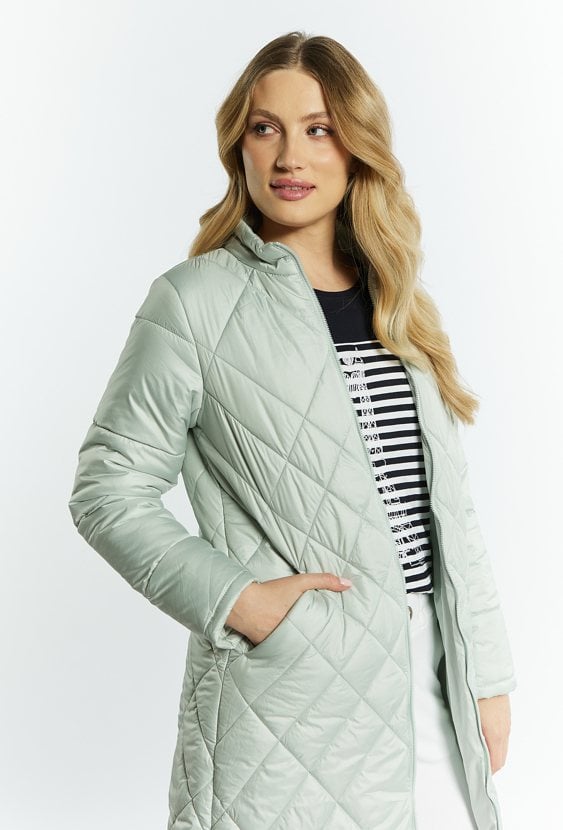 Pikowany płaszcz damski