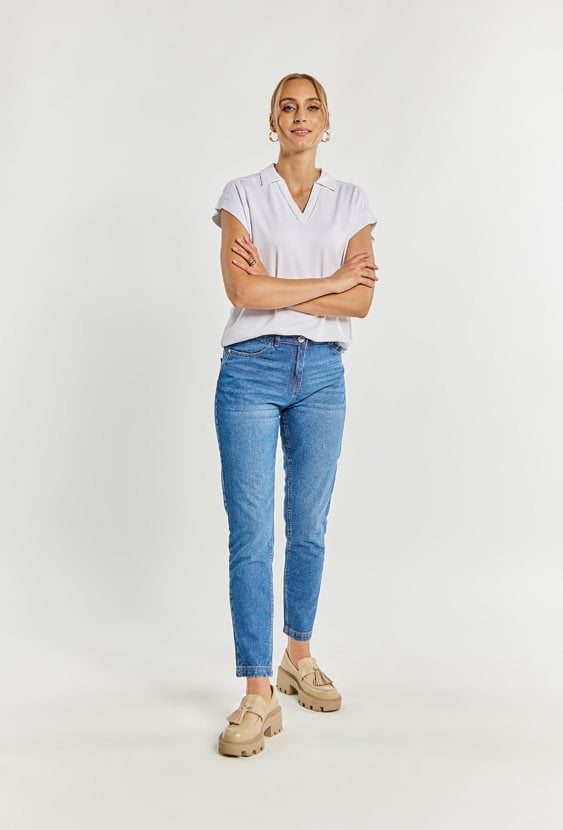 Jeansy damskie z aplikacją