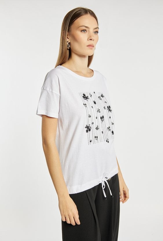 T-shirt z wiązaniem