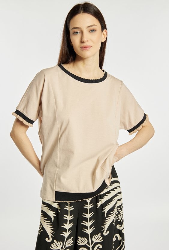 T-shirt z bawełną