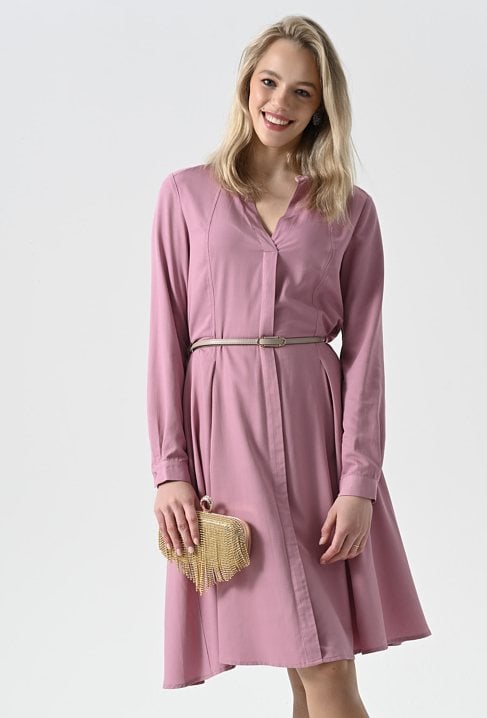 Różowa koszulowa sukienka