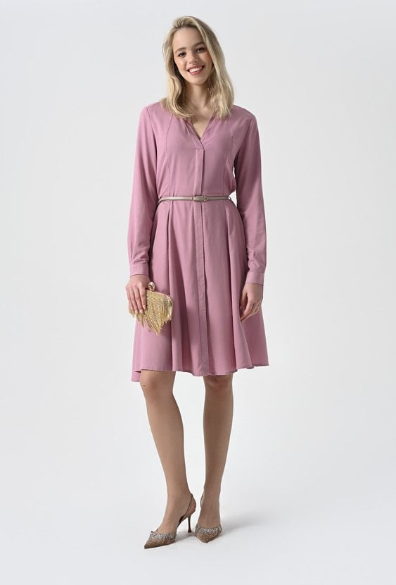 Różowa koszulowa sukienka