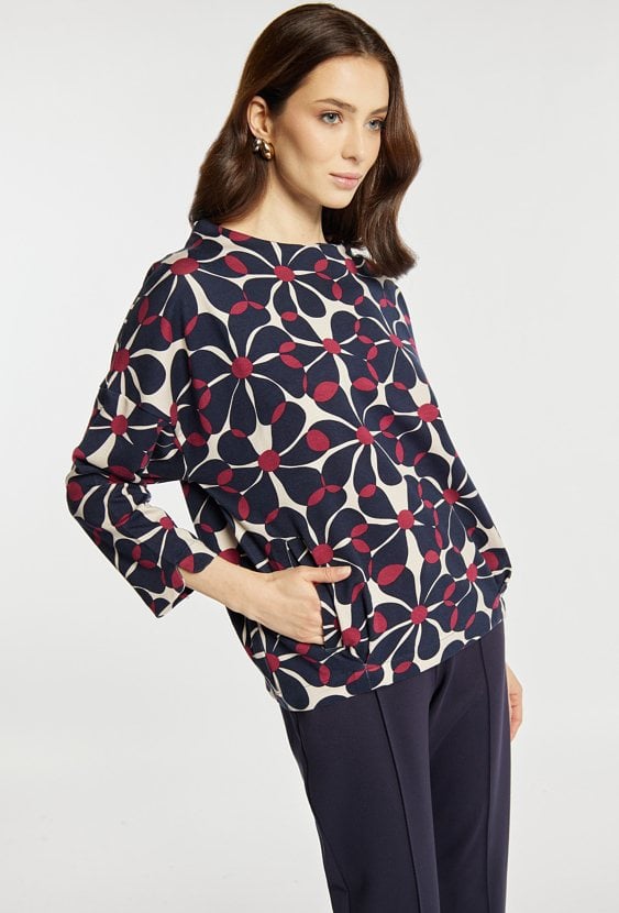Bluza z kwiatowym wzorem