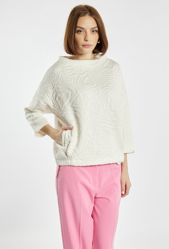 Bluza damska z delikatnym wzorem