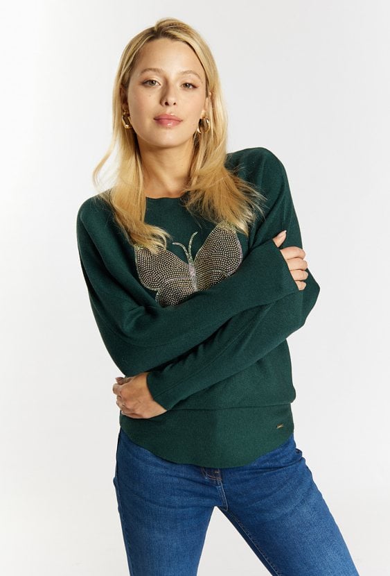 Sweter z dżetowym motylem