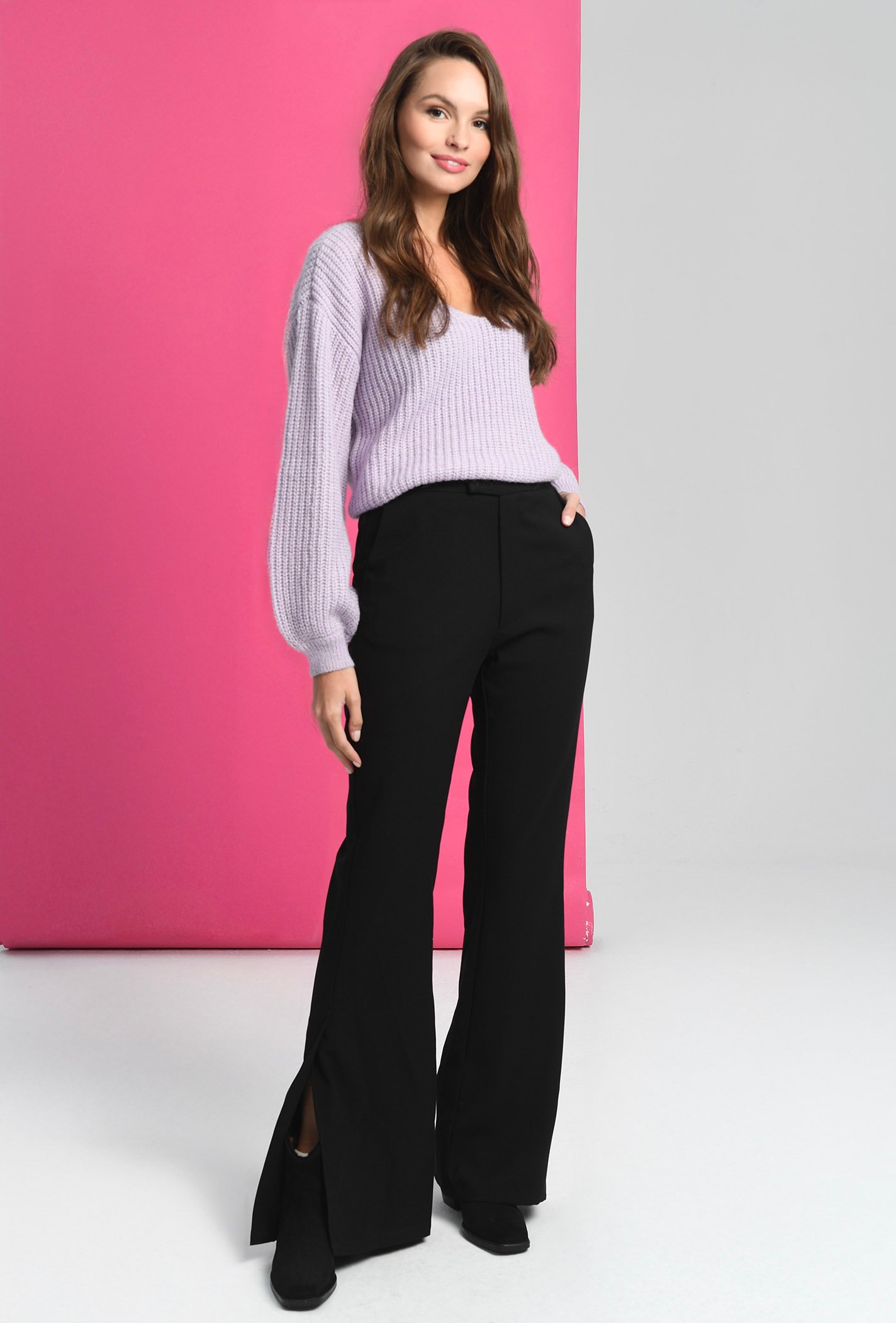 mimi様 rose memento pants Dzwony z pęknięciem na nogawce