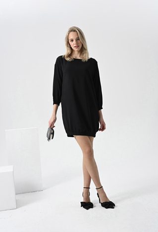 Czarna mini sukienka