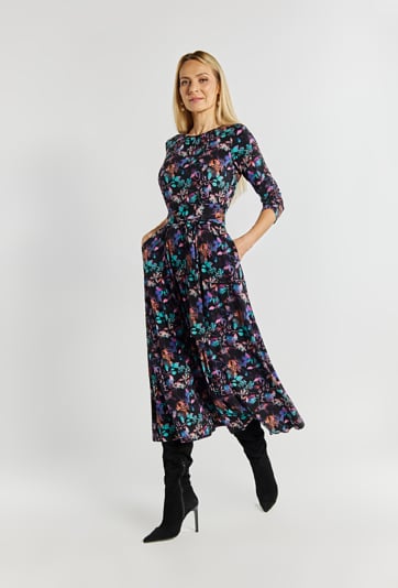 Sukienka damska w kwiatowy wzór